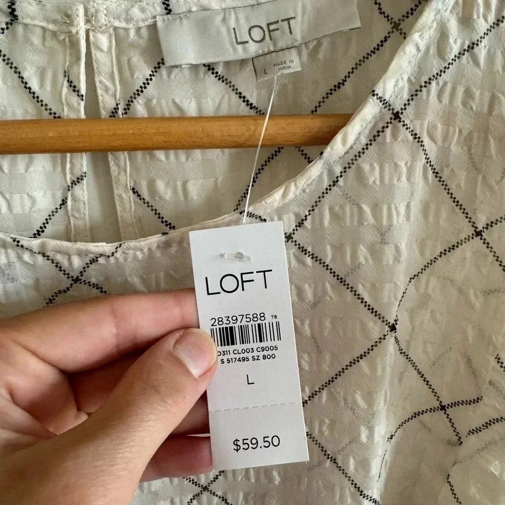 Loft cream/ivory Plaid Ruffle Blouse size large NWT - Picture 9 of 10